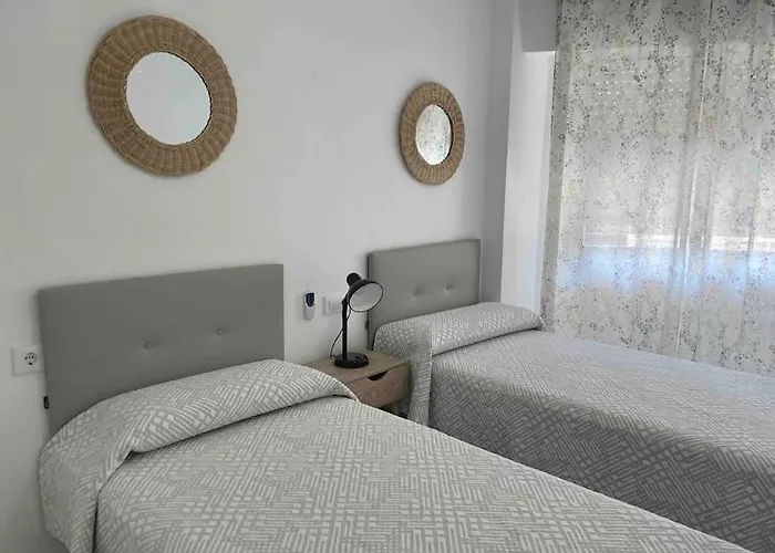 Diem - 2 Y Piscina 卡尔佩